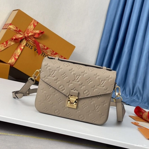 MÉTIS VUITTON POCHETTE LOUIS 0711